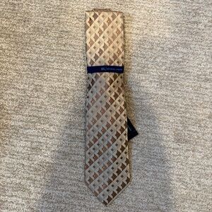 NWT Material London 100% Silk Tan and Coral Neck Tie